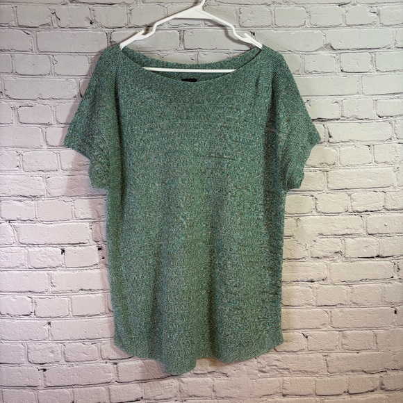 NWT Talbots Green Short-Sleeve Light Weight Sweater Size Large - Picture 1 of 8